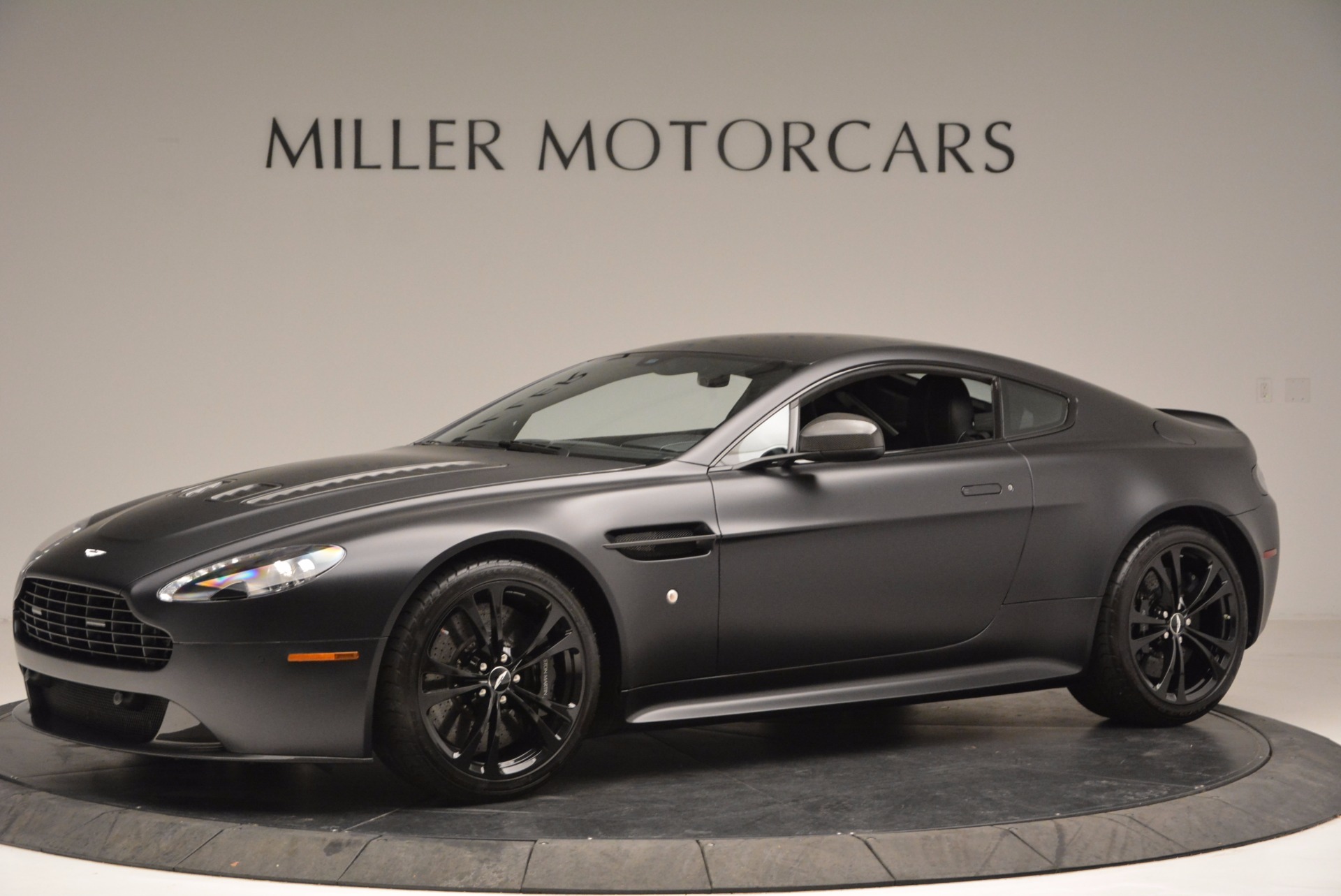 Aston Martin Black Matte Astonmartinlagonda21 aston-martin-black-matte-astonmartinlagonda21