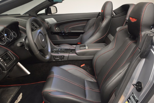 Used 2015 Aston Martin V12 Vantage S Roadster for sale Sold at Aston Martin of Greenwich in Greenwich CT 06830 24