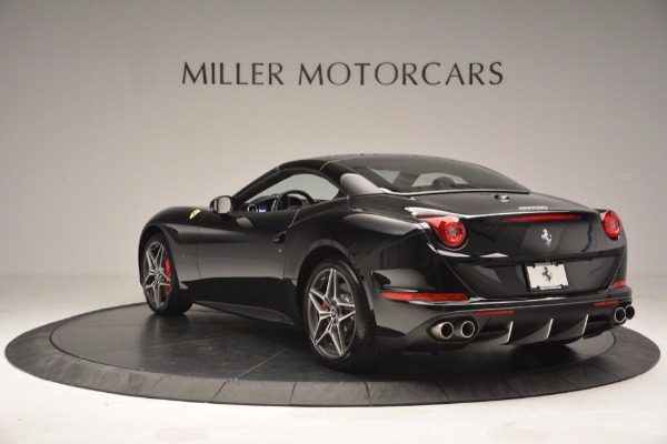 Used 2015 Ferrari California T for sale $153,900 at Aston Martin of Greenwich in Greenwich CT 06830 17