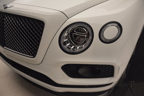 New 2018 Bentley Bentayga Black Edition for sale Sold at Aston Martin of Greenwich in Greenwich CT 06830 17