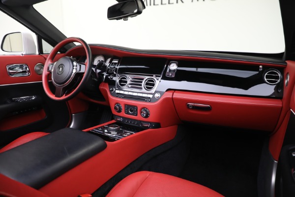 Used 2018 Rolls-Royce Dawn Black Badge for sale $289,900 at Aston Martin of Greenwich in Greenwich CT 06830 20