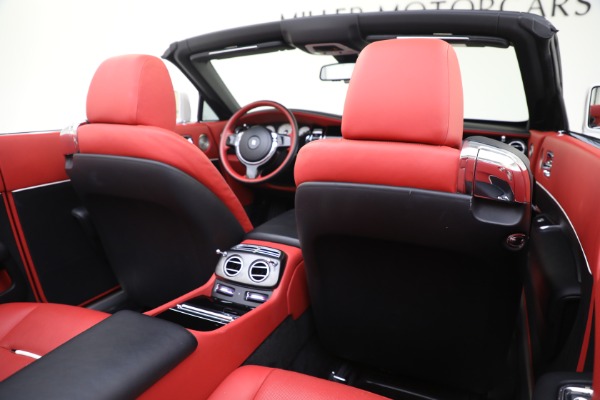Used 2018 Rolls-Royce Black Badge Dawn for sale Sold at Aston Martin of Greenwich in Greenwich CT 06830 22