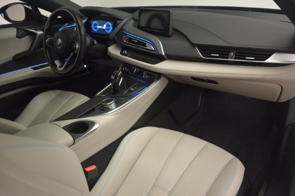 Used 2014 BMW i8 for sale Sold at Aston Martin of Greenwich in Greenwich CT 06830 20