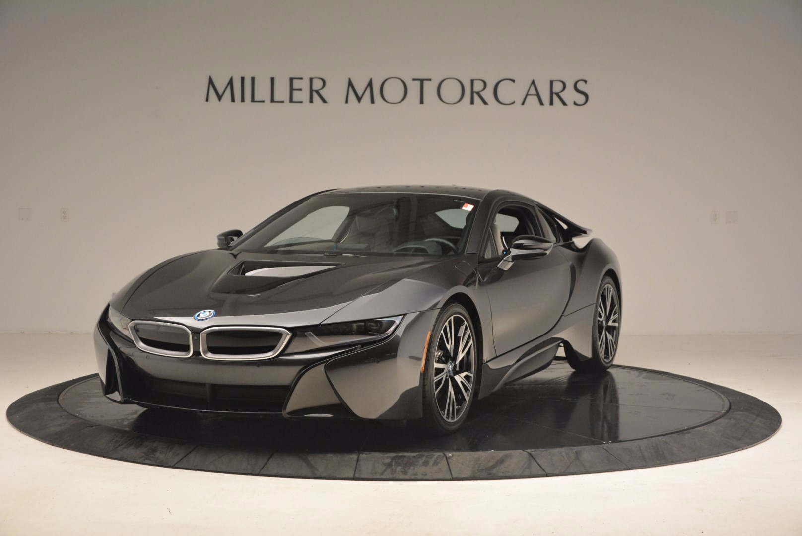 Used 2014 BMW i8 for sale Sold at Aston Martin of Greenwich in Greenwich CT 06830 1