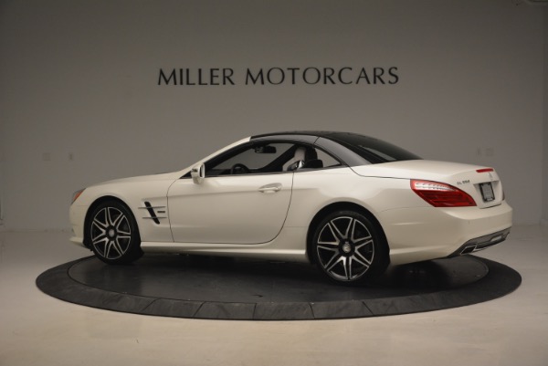 Used 2015 Mercedes Benz SL-Class SL 550 for sale Sold at Aston Martin of Greenwich in Greenwich CT 06830 17