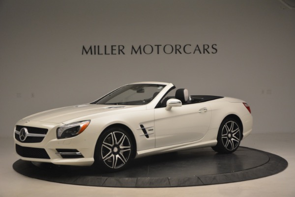 Used 2015 Mercedes Benz SL-Class SL 550 for sale Sold at Aston Martin of Greenwich in Greenwich CT 06830 2