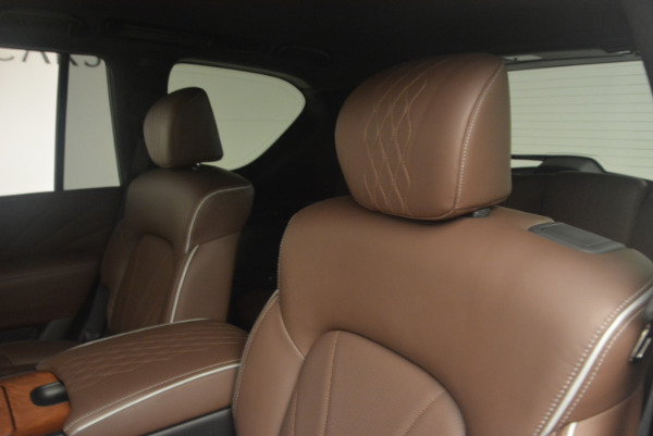 Used 2015 INFINITI QX80 Limited 4WD for sale Sold at Aston Martin of Greenwich in Greenwich CT 06830 17