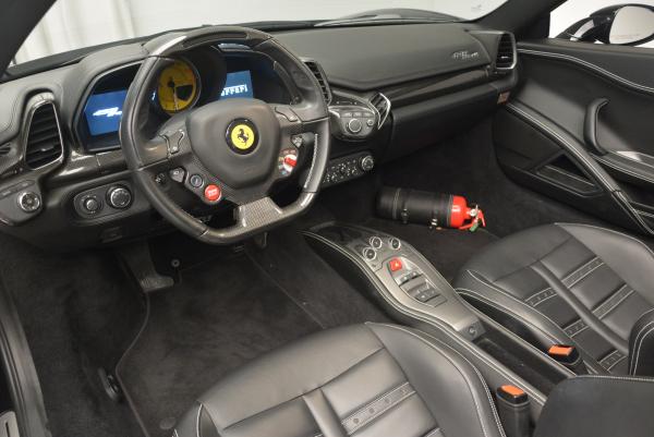 Used 2012 Ferrari 458 Spider for sale Sold at Aston Martin of Greenwich in Greenwich CT 06830 25