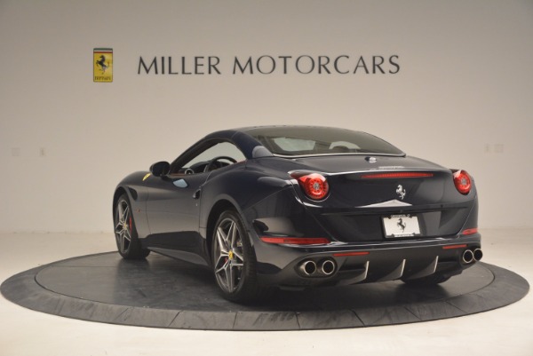 Used 2017 Ferrari California T for sale Sold at Aston Martin of Greenwich in Greenwich CT 06830 17