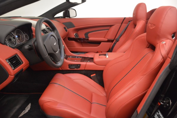 Used 2015 Aston Martin V12 Vantage S Roadster for sale Sold at Aston Martin of Greenwich in Greenwich CT 06830 20
