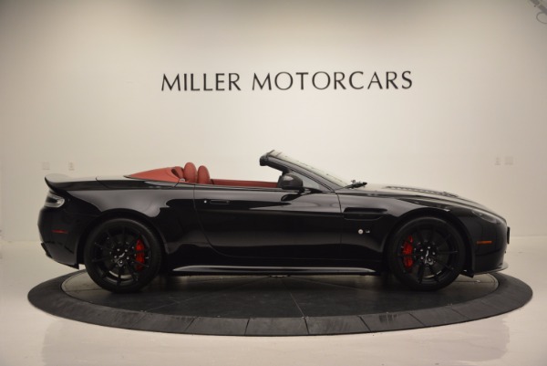 Used 2015 Aston Martin V12 Vantage S Roadster for sale Sold at Aston Martin of Greenwich in Greenwich CT 06830 9