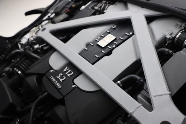 Used 2017 Aston Martin DB11 for sale $149,900 at Aston Martin of Greenwich in Greenwich CT 06830 22