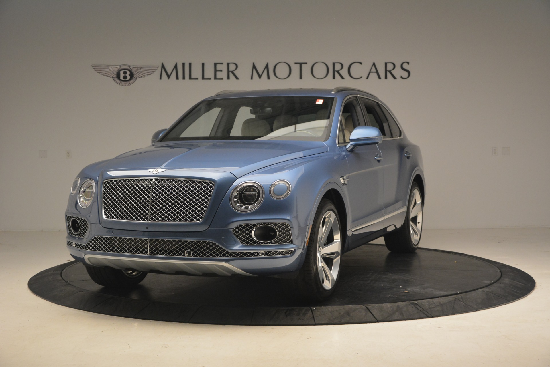 New 2018 Bentley Bentayga for sale Sold at Aston Martin of Greenwich in Greenwich CT 06830 1