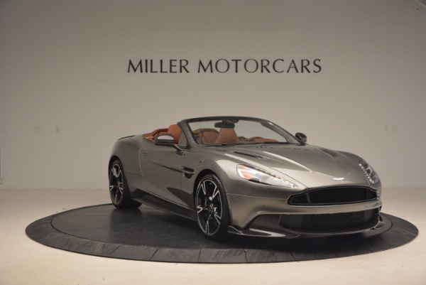 Used 2018 Aston Martin Vanquish S Convertible for sale Sold at Aston Martin of Greenwich in Greenwich CT 06830 11