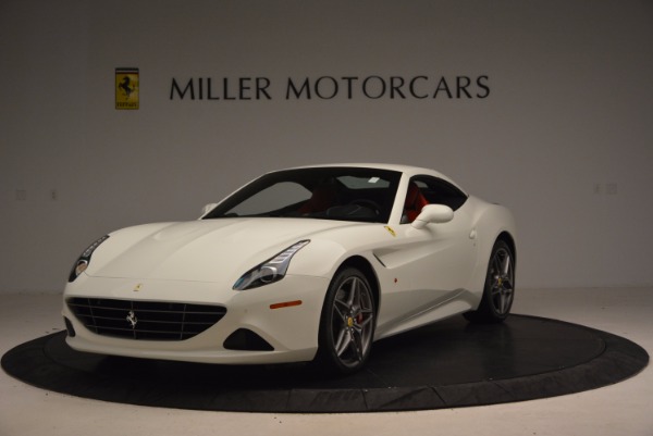 Used 2017 Ferrari California T for sale Sold at Aston Martin of Greenwich in Greenwich CT 06830 13