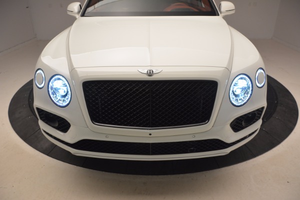 New 2018 Bentley Bentayga Onyx for sale Sold at Aston Martin of Greenwich in Greenwich CT 06830 15