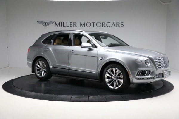 Used 2018 Bentley Bentayga W12 Signature Edition for sale $94,900 at Aston Martin of Greenwich in Greenwich CT 06830 10