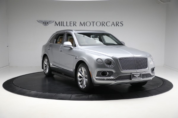 Used 2018 Bentley Bentayga W12 Signature Edition for sale Sold at Aston Martin of Greenwich in Greenwich CT 06830 11