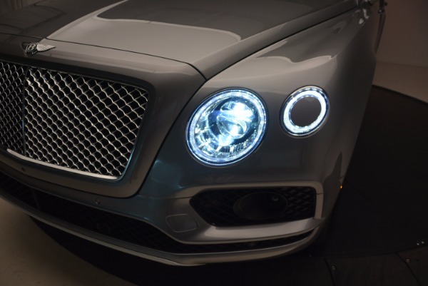 New 2018 Bentley Bentayga Onyx for sale Sold at Aston Martin of Greenwich in Greenwich CT 06830 17