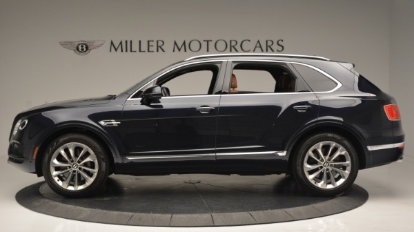 Used 2018 Bentley Bentayga W12 Signature for sale Sold at Aston Martin of Greenwich in Greenwich CT 06830 3