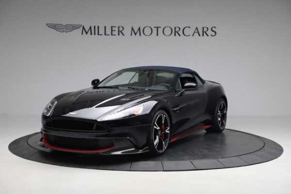 Used 2018 Aston Martin Vanquish S Volante for sale $259,900 at Aston Martin of Greenwich in Greenwich CT 06830 13