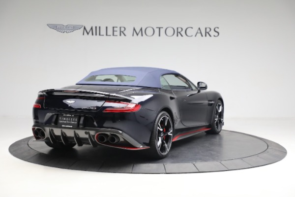 Used 2018 Aston Martin Vanquish S Volante for sale $259,900 at Aston Martin of Greenwich in Greenwich CT 06830 16