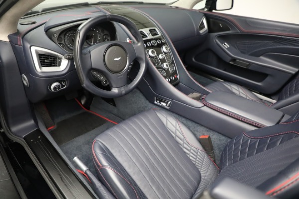 Used 2018 Aston Martin Vanquish S Volante for sale $259,900 at Aston Martin of Greenwich in Greenwich CT 06830 19