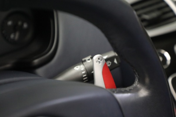 Used 2018 Aston Martin Vanquish S Volante for sale $259,900 at Aston Martin of Greenwich in Greenwich CT 06830 24