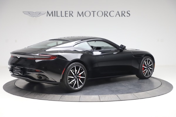 Used 2017 Aston Martin DB11 V12 Coupe for sale Sold at Aston Martin of Greenwich in Greenwich CT 06830 7