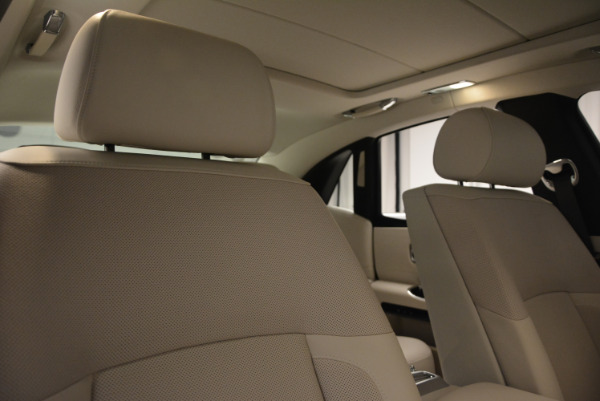 Used 2010 Rolls-Royce Ghost for sale Sold at Aston Martin of Greenwich in Greenwich CT 06830 16