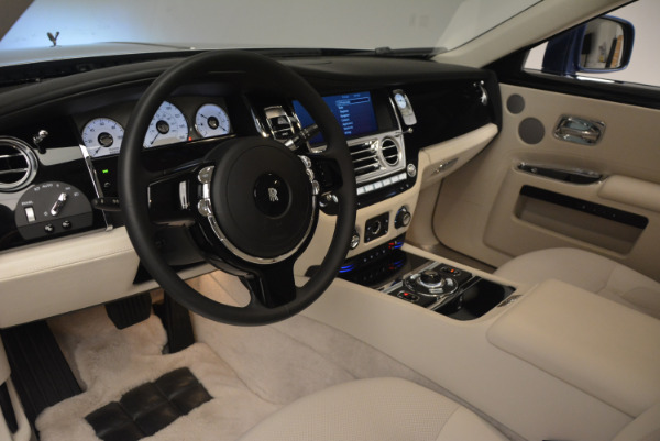 Used 2010 Rolls-Royce Ghost for sale Sold at Aston Martin of Greenwich in Greenwich CT 06830 19