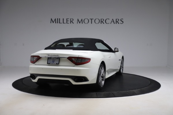 Used 2017 Maserati GranTurismo Convertible Sport for sale Sold at Aston Martin of Greenwich in Greenwich CT 06830 18