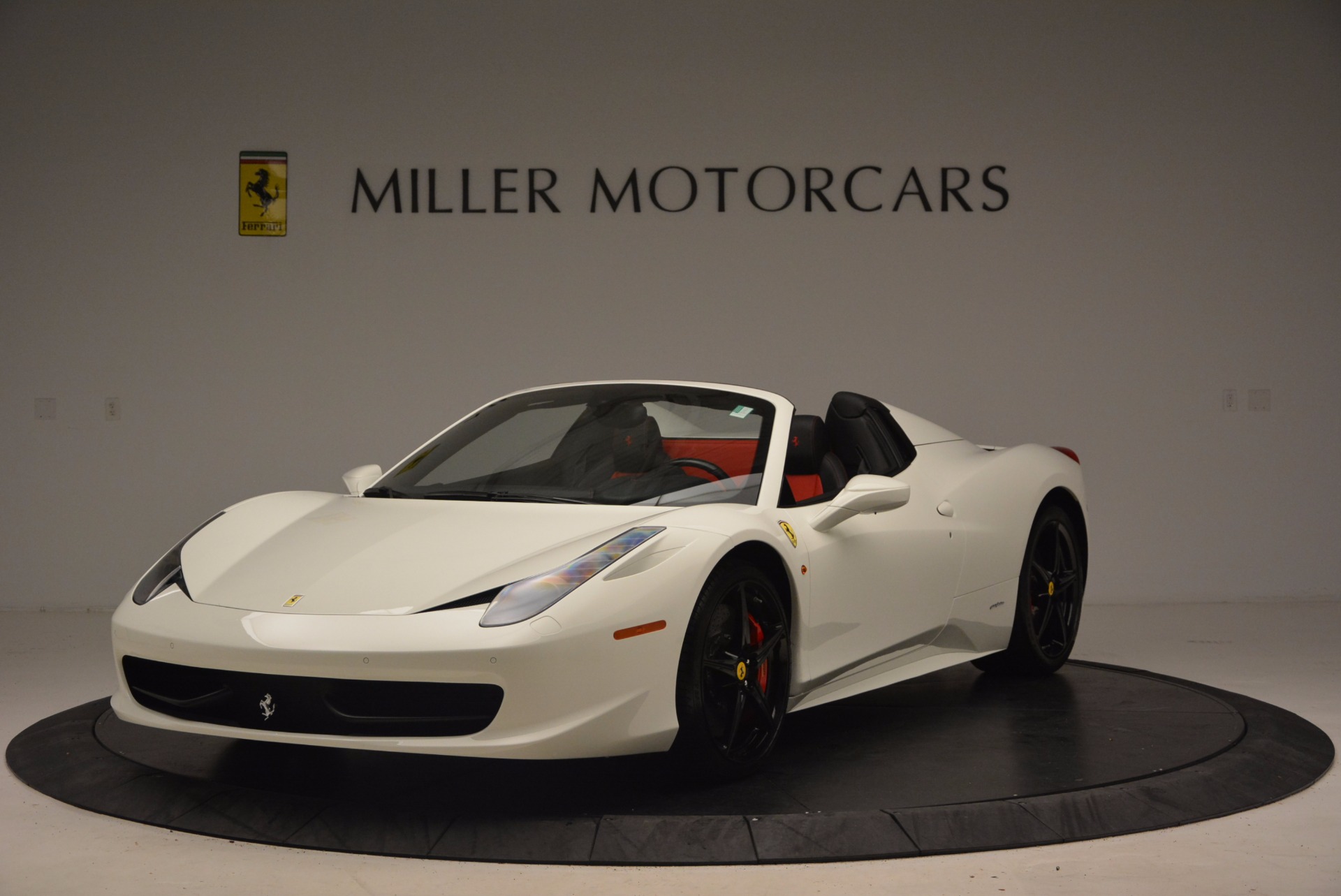 Used 2015 Ferrari 458 Spider for sale Sold at Aston Martin of Greenwich in Greenwich CT 06830 1