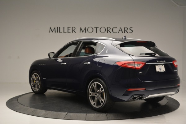 Used 2018 Maserati Levante Q4 GranLusso for sale Sold at Aston Martin of Greenwich in Greenwich CT 06830 5