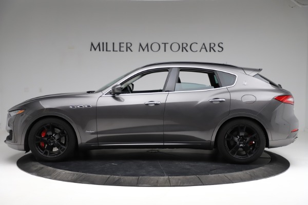 Used 2018 Maserati Levante SQ4 GranSport for sale Sold at Aston Martin of Greenwich in Greenwich CT 06830 3