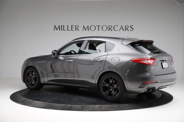 Used 2018 Maserati Levante SQ4 GranSport for sale Sold at Aston Martin of Greenwich in Greenwich CT 06830 4