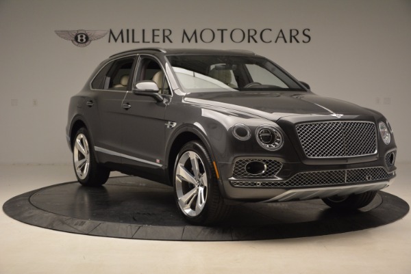 New 2018 Bentley Bentayga Signature for sale Sold at Aston Martin of Greenwich in Greenwich CT 06830 11