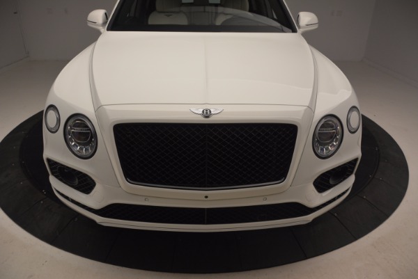 Used 2018 Bentley Bentayga Onyx for sale Sold at Aston Martin of Greenwich in Greenwich CT 06830 13