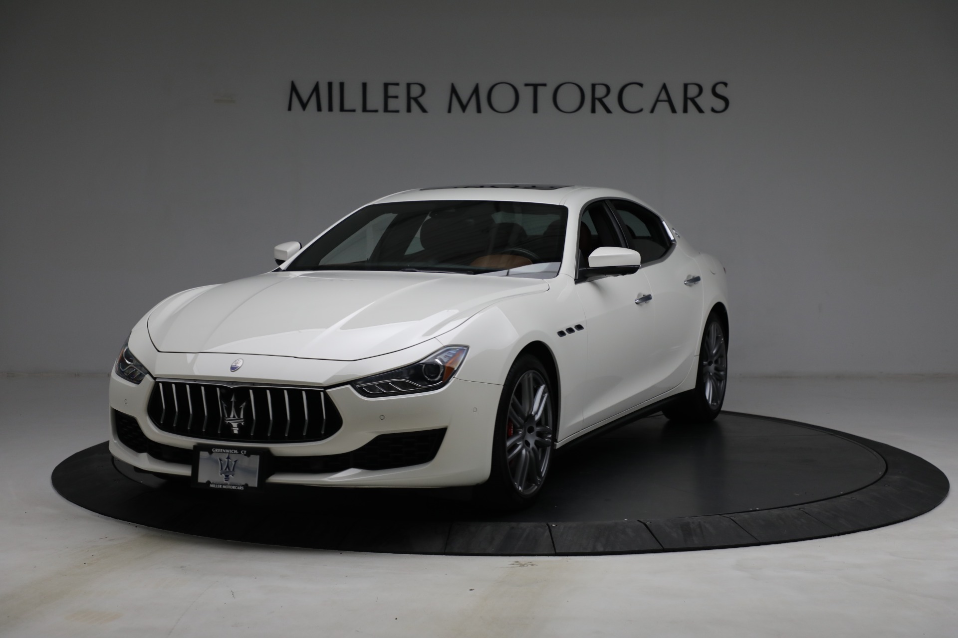 Used 2018 Maserati Ghibli S Q4 for sale Sold at Aston Martin of Greenwich in Greenwich CT 06830 1