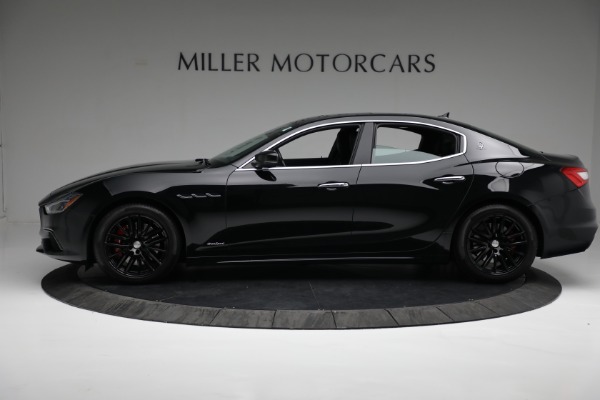 Used 2018 Maserati Ghibli S Q4 Gransport for sale Sold at Aston Martin of Greenwich in Greenwich CT 06830 3