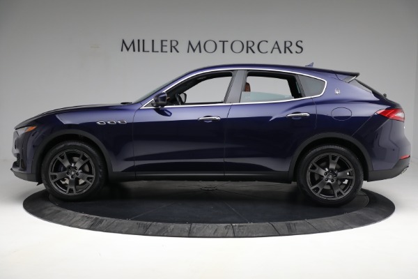 Used 2018 Maserati Levante Q4 for sale Sold at Aston Martin of Greenwich in Greenwich CT 06830 3