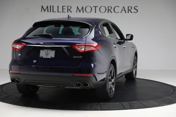 Used 2018 Maserati Levante Q4 for sale Sold at Aston Martin of Greenwich in Greenwich CT 06830 7