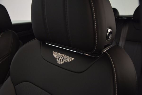 Used 2018 Bentley Bentayga Onyx for sale $145,900 at Aston Martin of Greenwich in Greenwich CT 06830 21