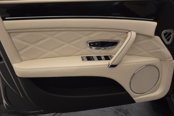 Used 2015 Bentley Flying Spur W12 for sale Sold at Aston Martin of Greenwich in Greenwich CT 06830 21
