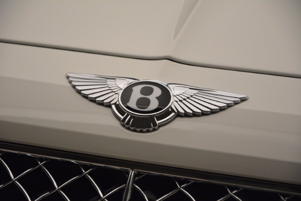 Used 2018 Bentley Bentayga Signature for sale Sold at Aston Martin of Greenwich in Greenwich CT 06830 15