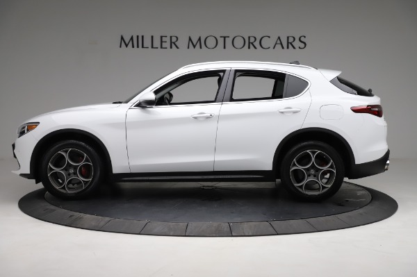 Used 2018 Alfa Romeo Stelvio Q4 for sale Sold at Aston Martin of Greenwich in Greenwich CT 06830 3