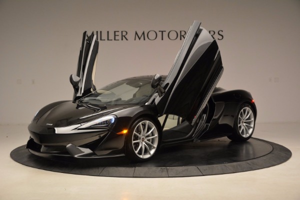New 2018 McLaren 570S Spider for sale Sold at Aston Martin of Greenwich in Greenwich CT 06830 14