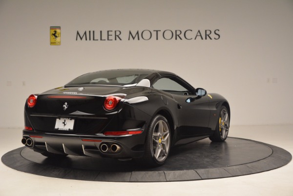 Used 2016 Ferrari California T for sale Sold at Aston Martin of Greenwich in Greenwich CT 06830 19