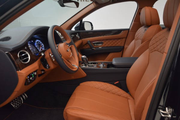 New 2018 Bentley Bentayga Signature for sale Sold at Aston Martin of Greenwich in Greenwich CT 06830 23