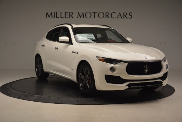 New 2018 Maserati Levante Q4 GranLusso for sale Sold at Aston Martin of Greenwich in Greenwich CT 06830 11